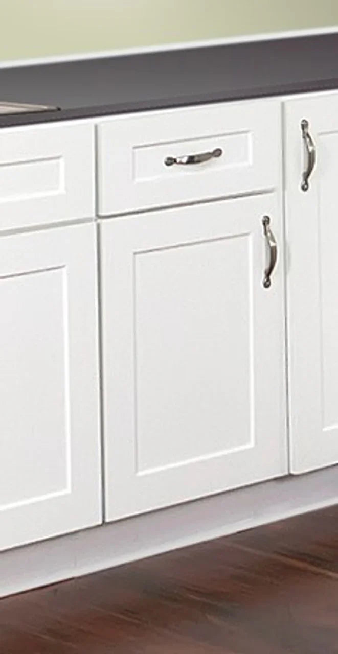 Classic Gray Shaker Medium Base Cabinet with Double Doors & Single Drawer - 24 Inch Width